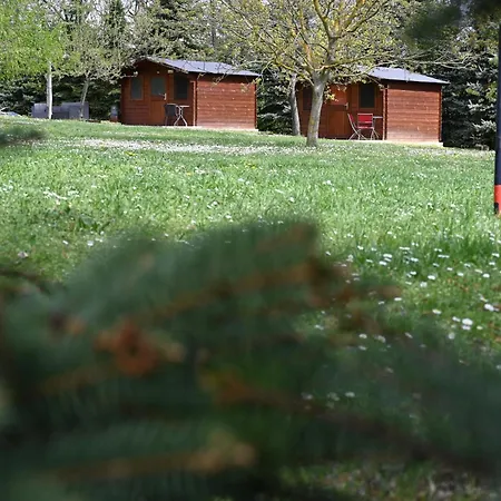 Napfeny مكان تخييم Taliandorogd