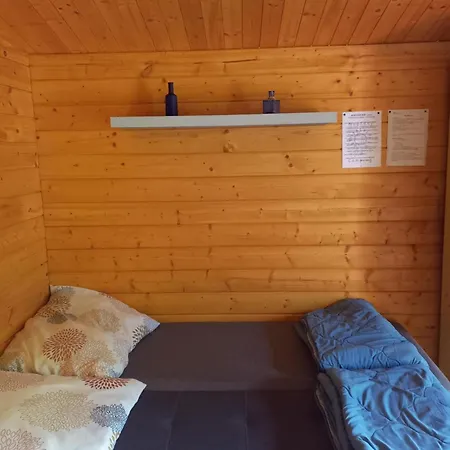 Napfeny Kamp alanı Taliandorogd